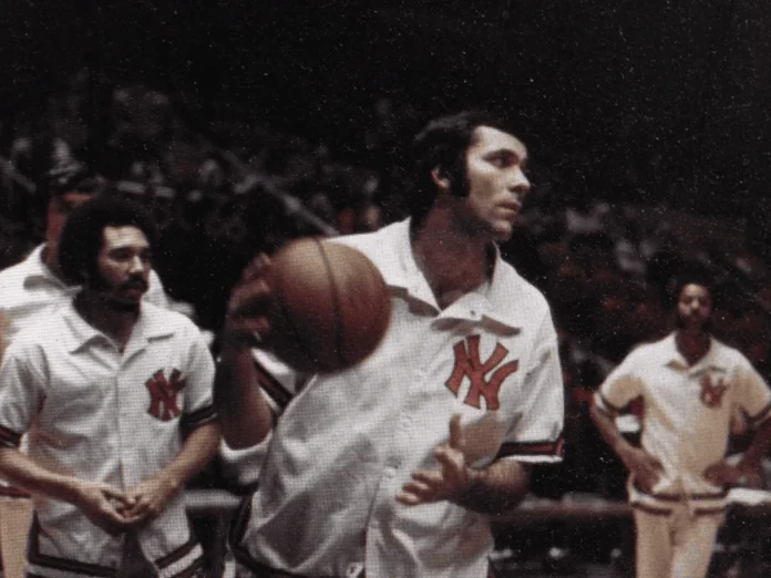 Jerry Lucas habla sobre los Knicks actuales.