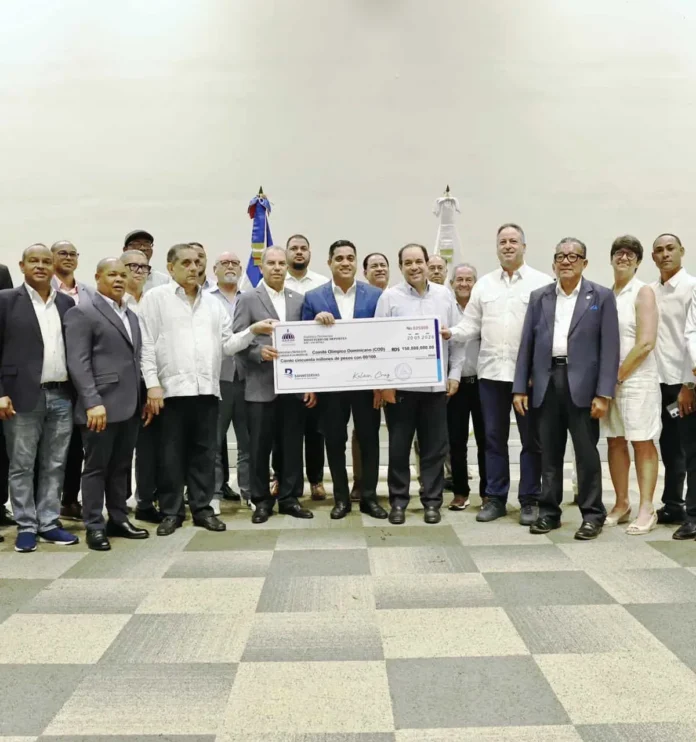 Entrega de RD$893 millones al COD