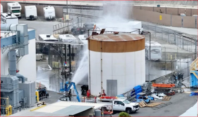 Evacuación masiva por fuga química en California.