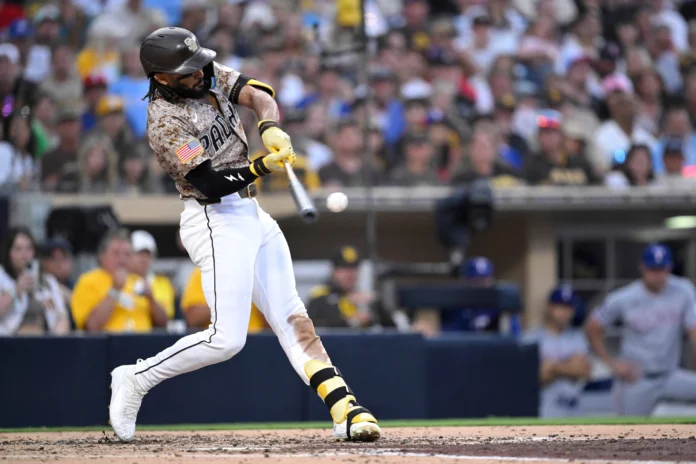 Fernando Tatis Jr. enfrenta desafíos legales.