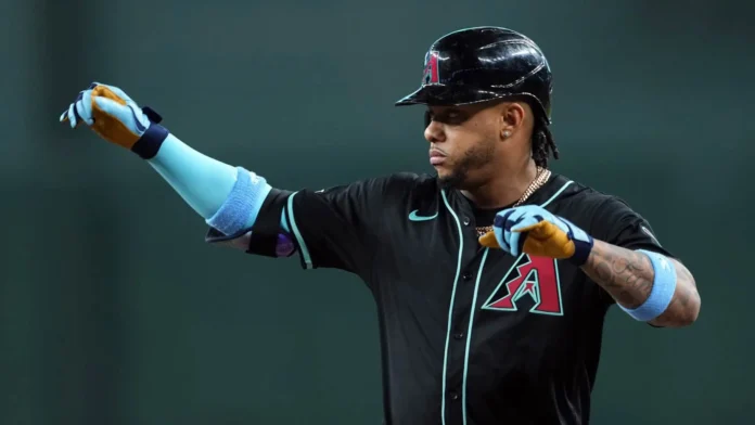 Ketel Marte brilla con cuatro hits.