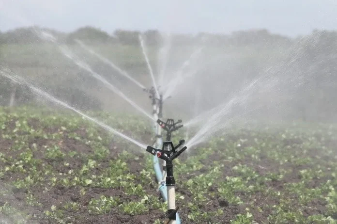 Ahorro de agua en riego agrícola RD