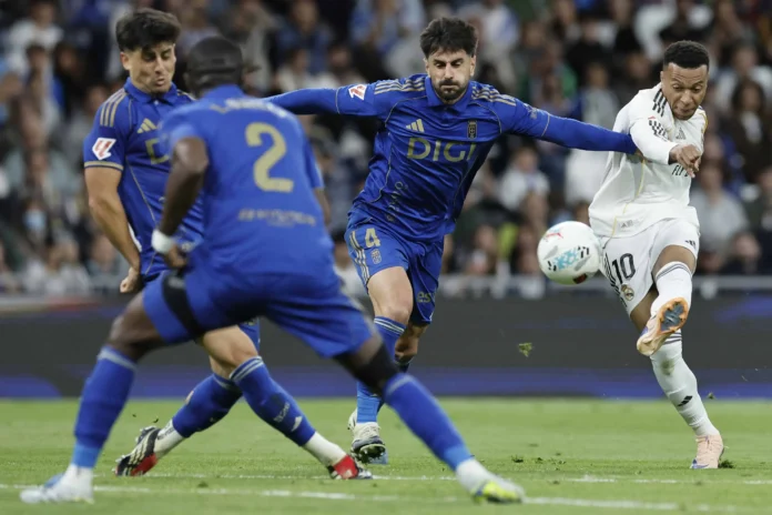 Real Madrid gana 2-0 al Oviedo