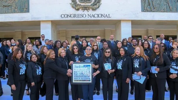 Proyectos para reducir feminicidios estancados en Congreso.