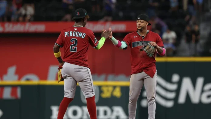 Ketel Marte celebra su victoria con Dbacks.
