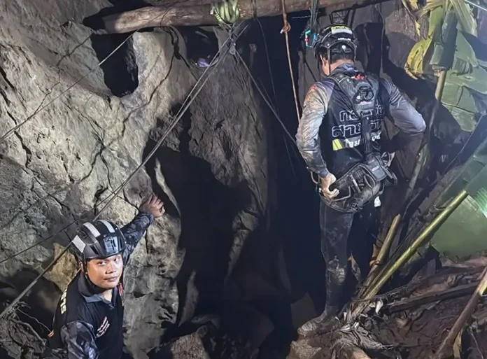 Rescate exitoso de mineros en Laos.