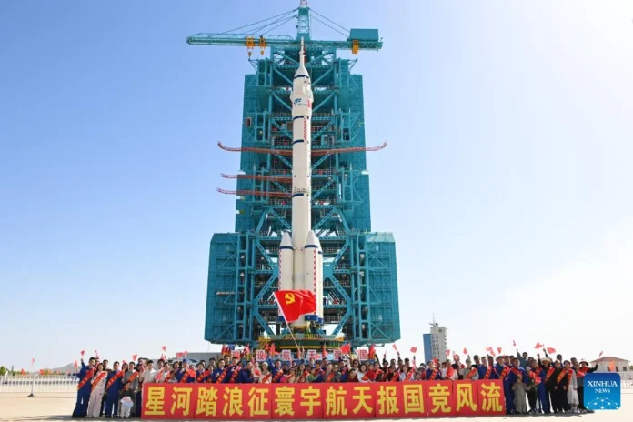 Lanzamiento de Shenzhou-23 con astronauta hongkonesa.