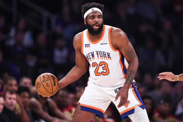 Mitchell Robinson aclara su estado de salud.