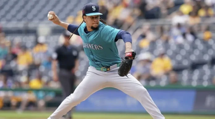 Marineros celebran victoria sobre Astros 8-3