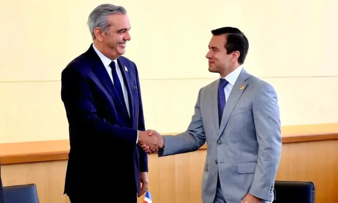 Presidente de Ecuador en reunión bilateral RD