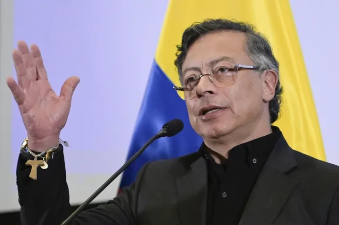 Asesinato de periodista en Colombia atribuido a FARC.