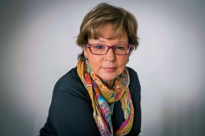 Piedad Bonnett y su visión sobre radicalismos.