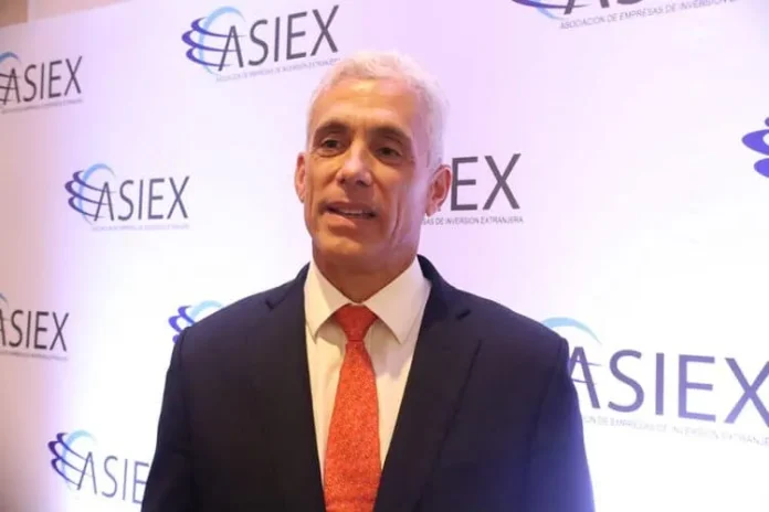 Empresas apoyan minería sostenible en República Dominicana.