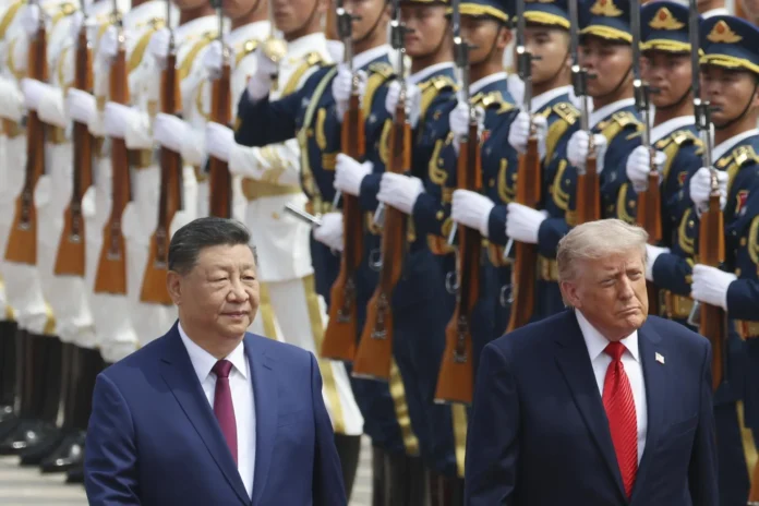 Trump y Xi Jinping se reúnen en China.