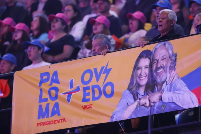 Paloma Valencia promueve candidatura presidencial femenina.