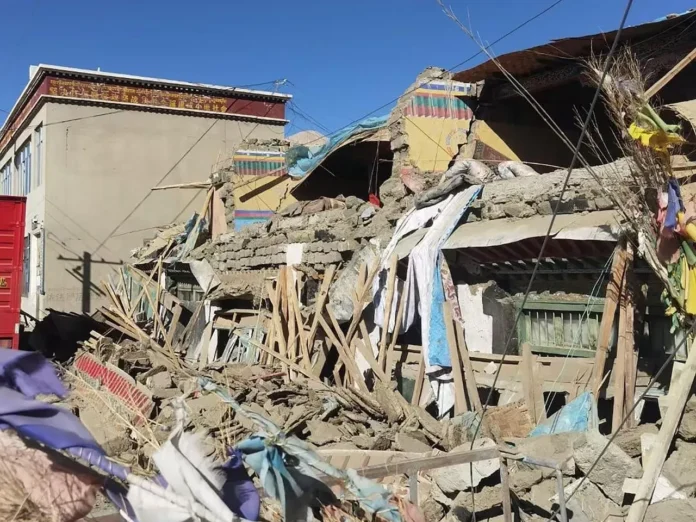 Terremoto en China deja heridos y desaparecidos