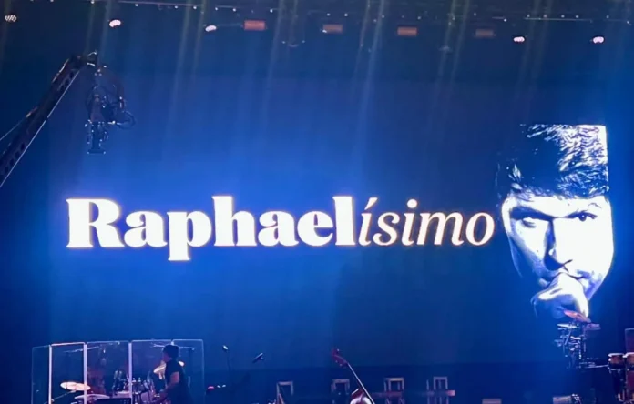 Raphael en concierto en Santo Domingo.