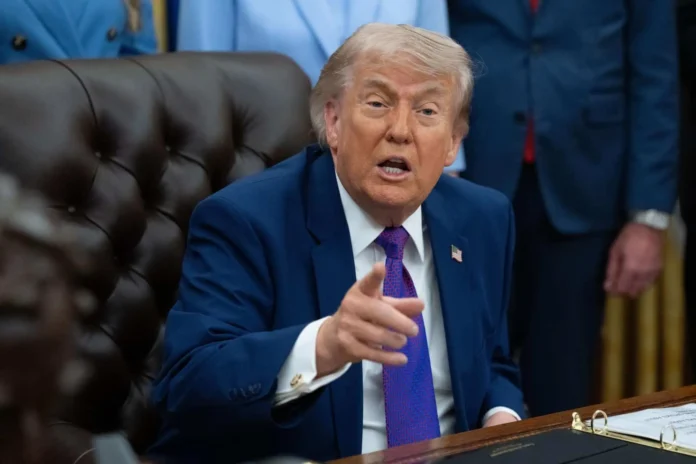 Trump amenaza a Irán con aniquilación inmediata