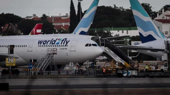 World2Fly suspende vuelos a Cuba.