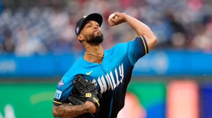 Cristopher Sánchez lanza 37.2 innings sin carreras.