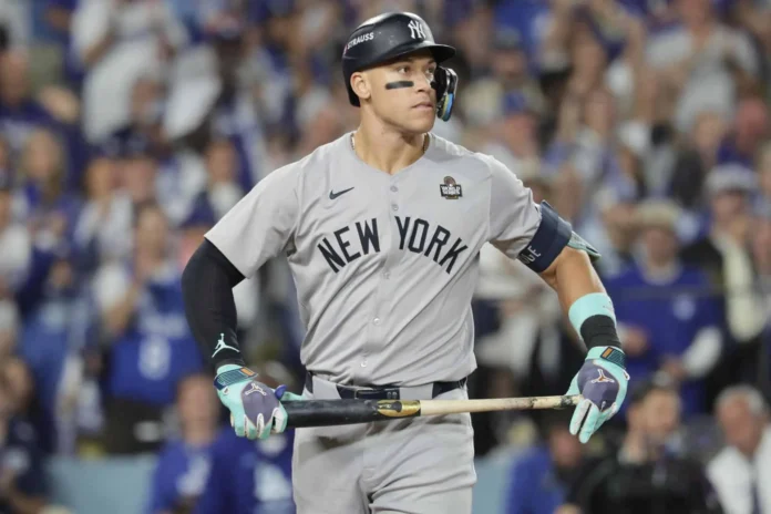 Aaron Judge conecta su jonrón número 15.