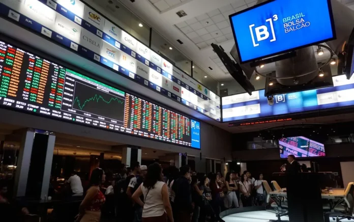 Bolsa de São Paulo aumenta tras anuncio.