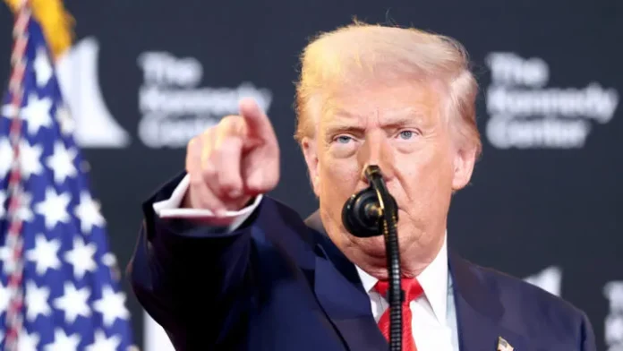 Trump firma órdenes sobre computación cuántica.
