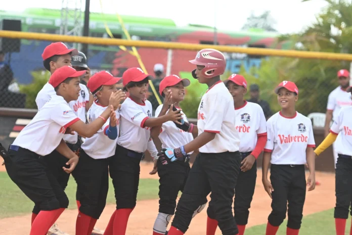 Equipos U12 avanzan a semifinales Fedom