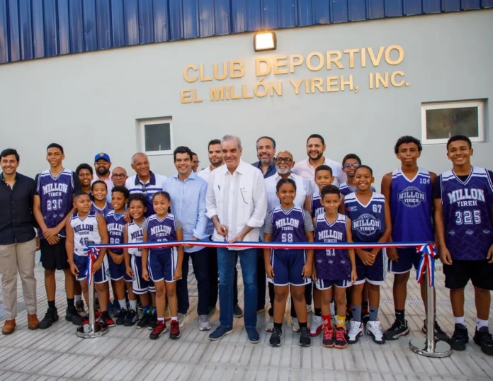 Inauguración del Club Deportivo El Millón