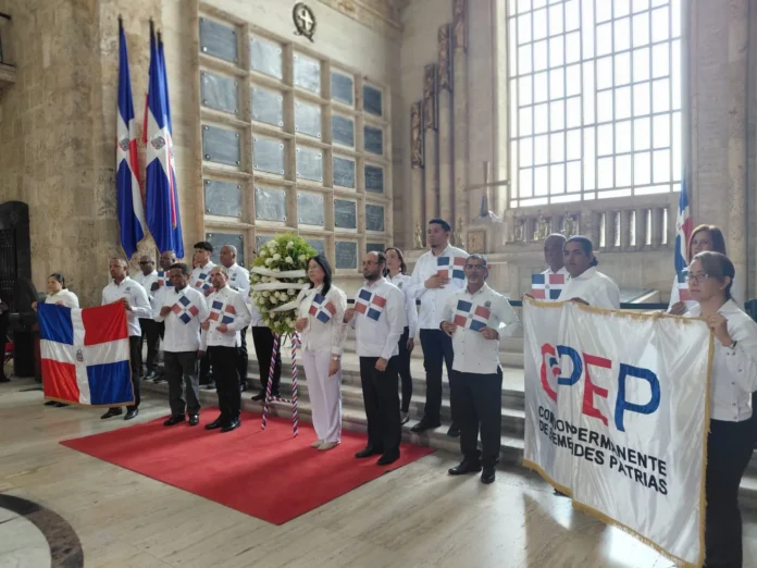 Homenaje a María Trinidad Sánchez en Panteón.