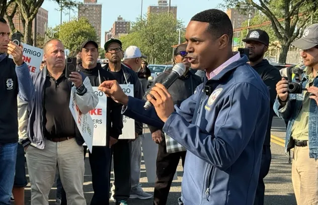 Ritchie Torres con apoyo de sindicatos en Bronx