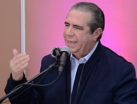 Francisco Javier García con apoyo del PLD