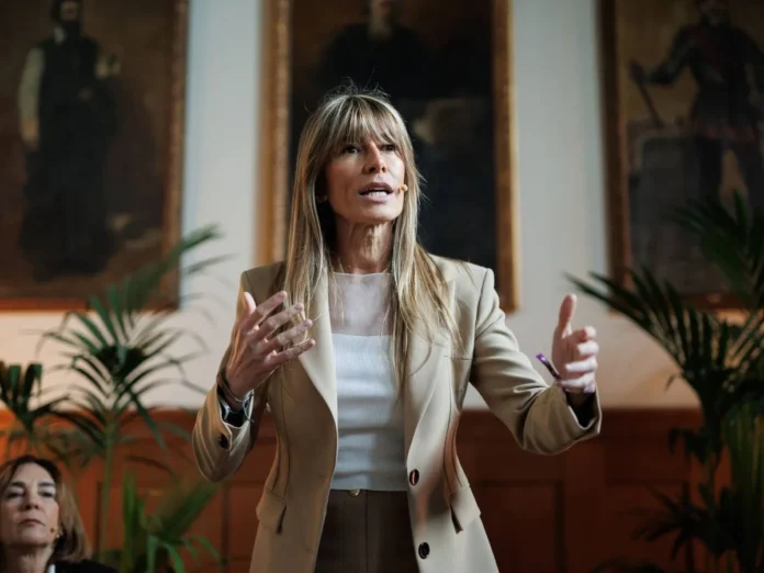 Begoña Gómez enfrentará juicio por corrupción.