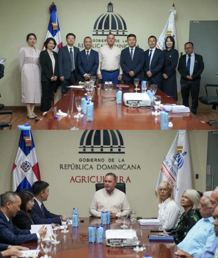 Delegación china apoya agricultura en Dominicana.