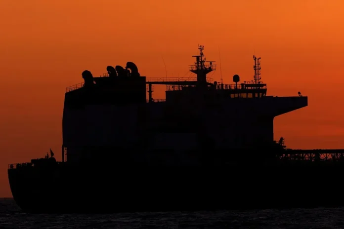 Rescate de marineros indios en Omán.