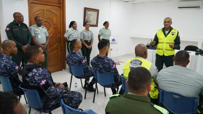 Capacitación de agentes de tránsito Digesett.