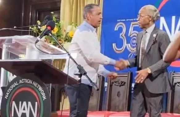 Espaillat en Harlem promueve unidad comunitaria.