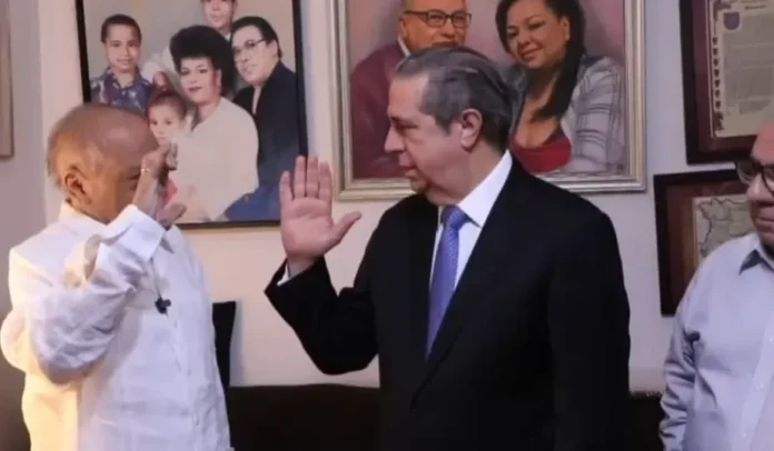 José Fernández regresa al PLD.