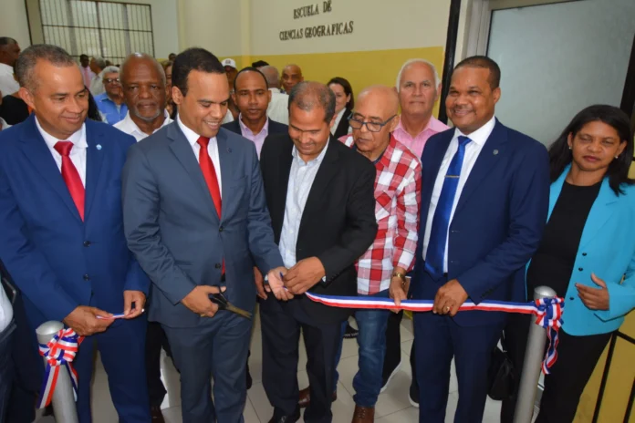 Inauguración de aulas en UASD Ciencias.