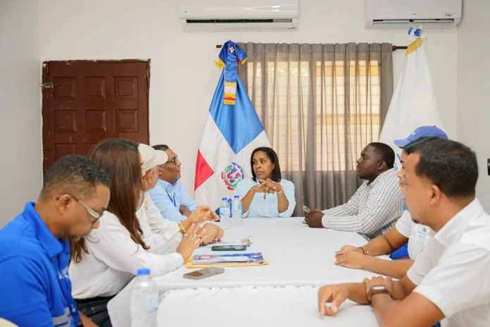 Reunión para reducir riesgo sísmico Bahoruco