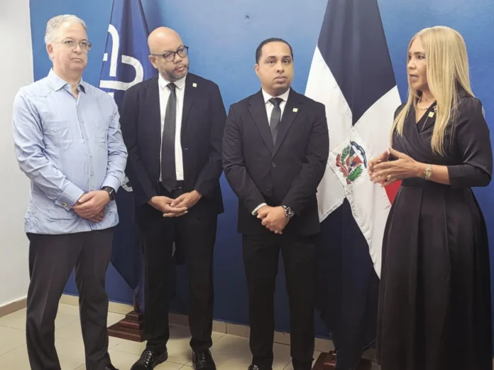 Juramentación de fiscales interinos en provincias.