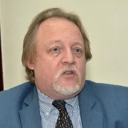 Impuesto al vapeo genera controversia en RD