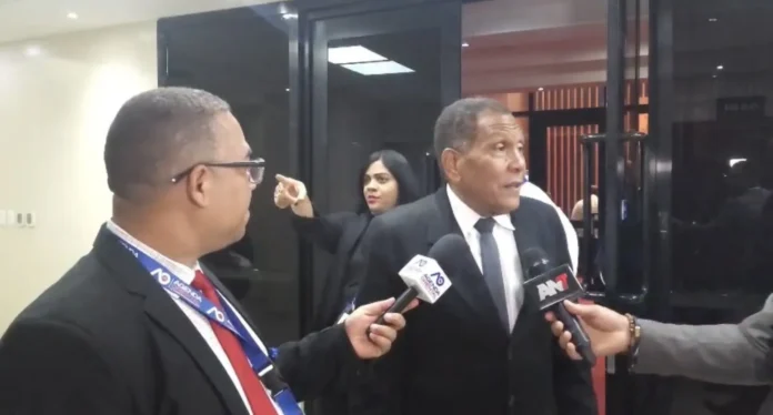 Senadores piden fortalecer expedientes de corrupción.