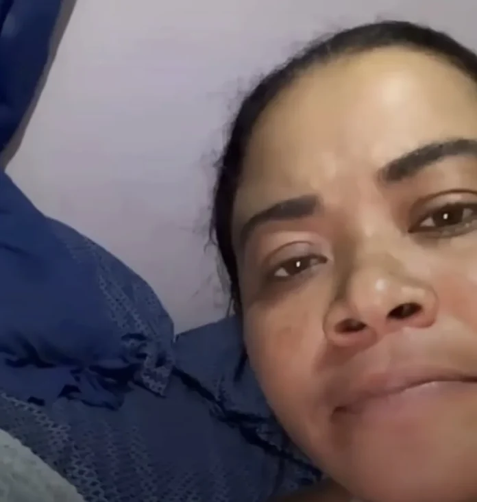 Mujer amenaza a expareja con hijo presente.