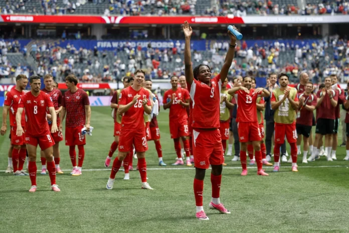 Suiza celebra su victoria 4-1 sobre Bosnia.