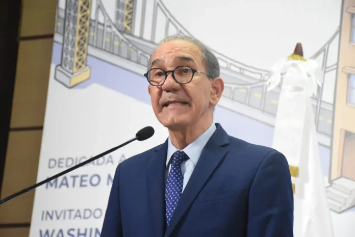 García Fermín en reunión del PRM Miami