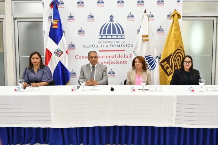Jornada de cedulación para adultos mayores