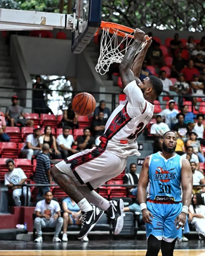 Gigantes celebran victoria sobre Titanes LNB