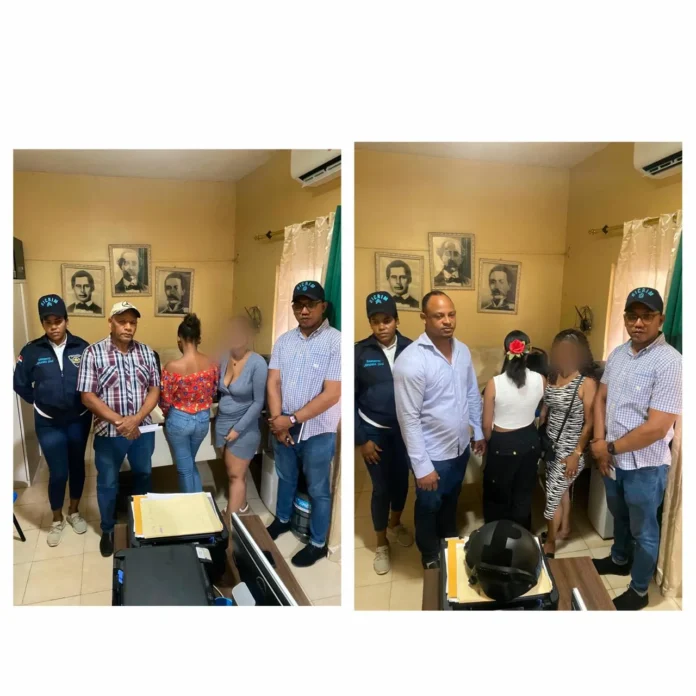 Policía encuentra a dos adolescentes desaparecidas