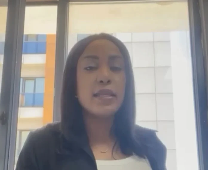 Madre dominicana busca recuperar a sus hijas.